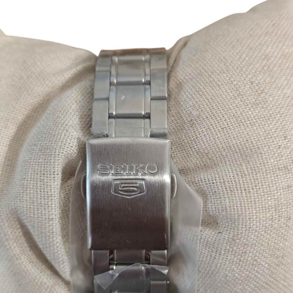 Seiko 5 SNKE49K1 39mm Automatic Watch White Dial Day Date 21 Jewels Box Office - Picture 5 of 11